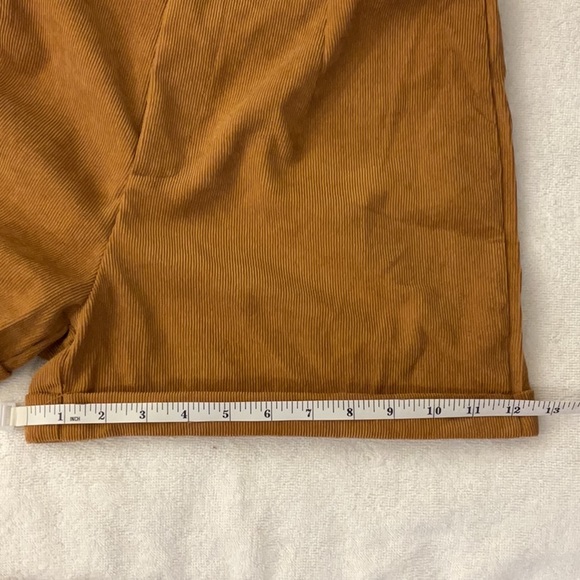 🆕 SHEIN corduroy shorts NWOT - Picture 9 of 13
